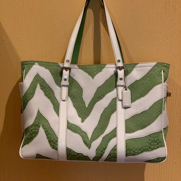 Coach Handbag & Wristlet Wallet - Zebra - Picture 2 of 4